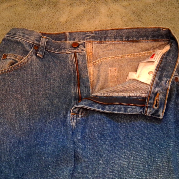 Wrangler Regular Fit Blue Jeans Classic Denim - Picture 9 of 12
